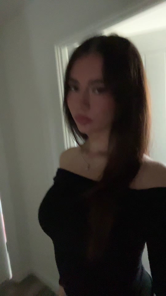 @saskia anderson 🪭⛓️🖤