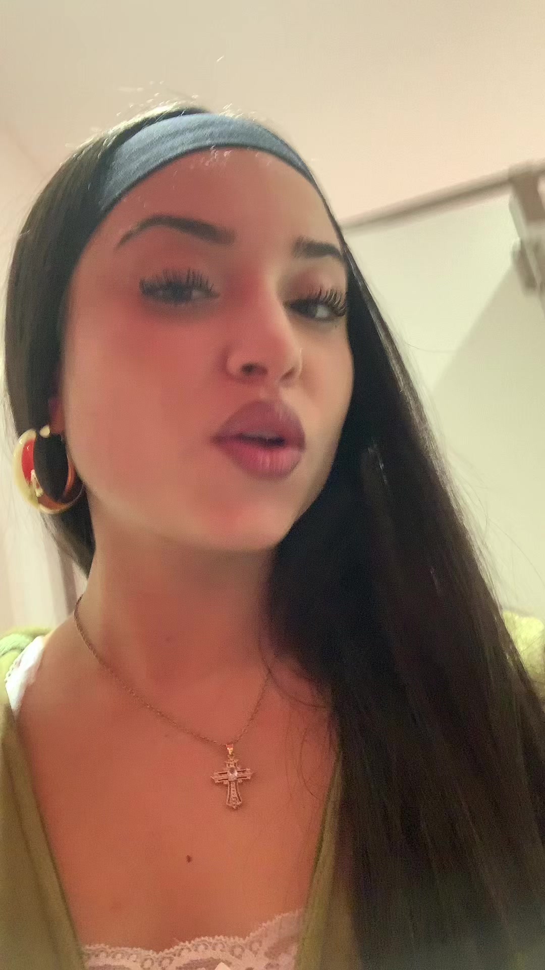@tati 🍒🪞📿