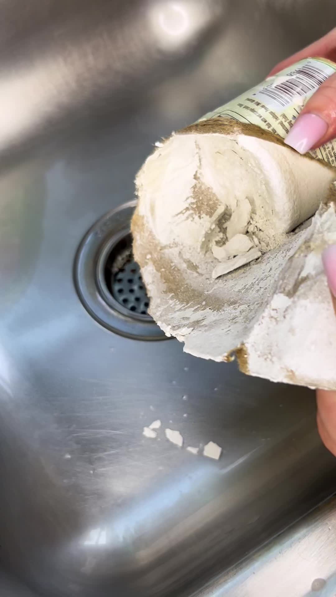 @useless.cleaning