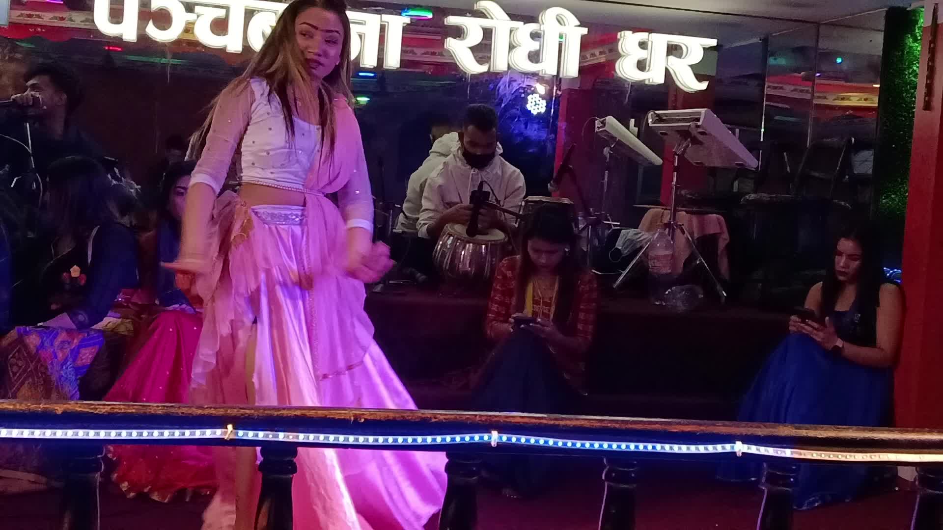 @जुगल पञ्चेबाजा रोधी घर 🙏