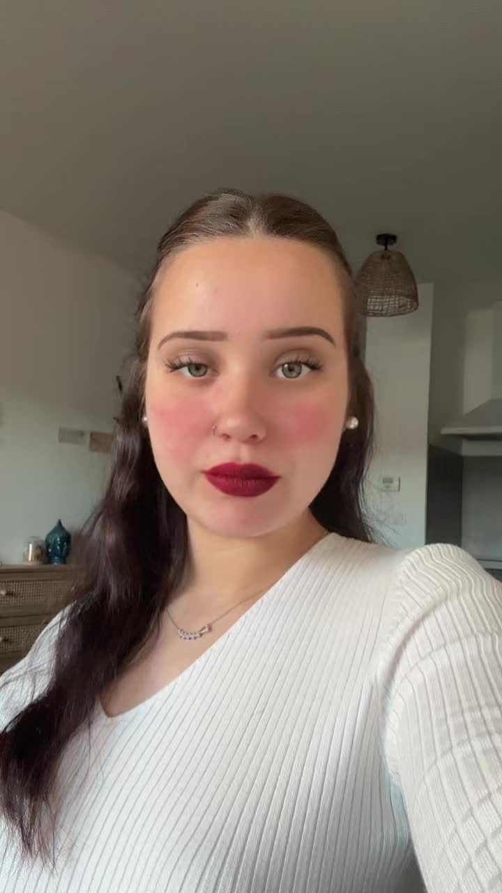 @Nouncia