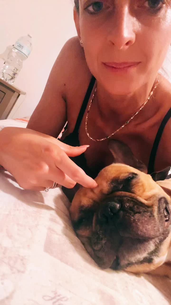 @Manuela Carrella