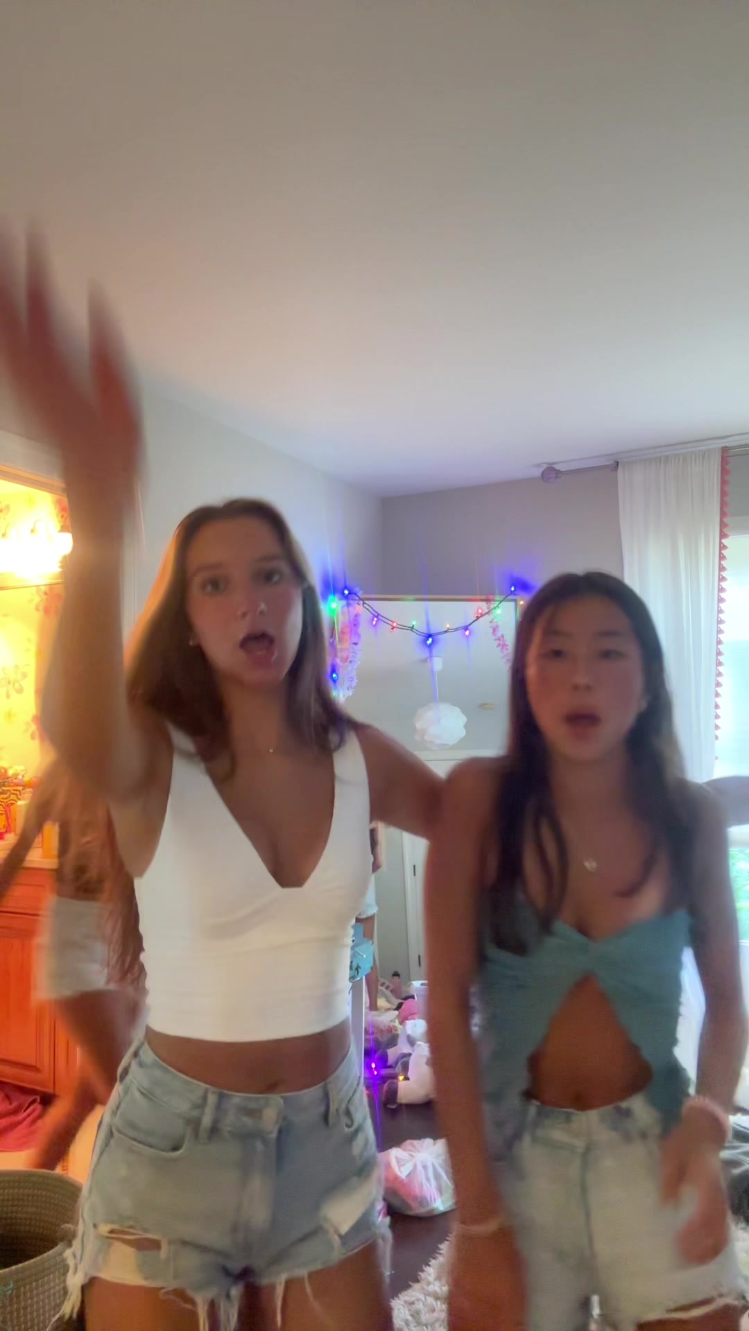 @brooke🧚♀️