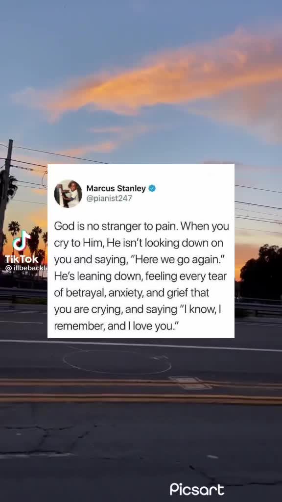 @Jesus is King ✝️