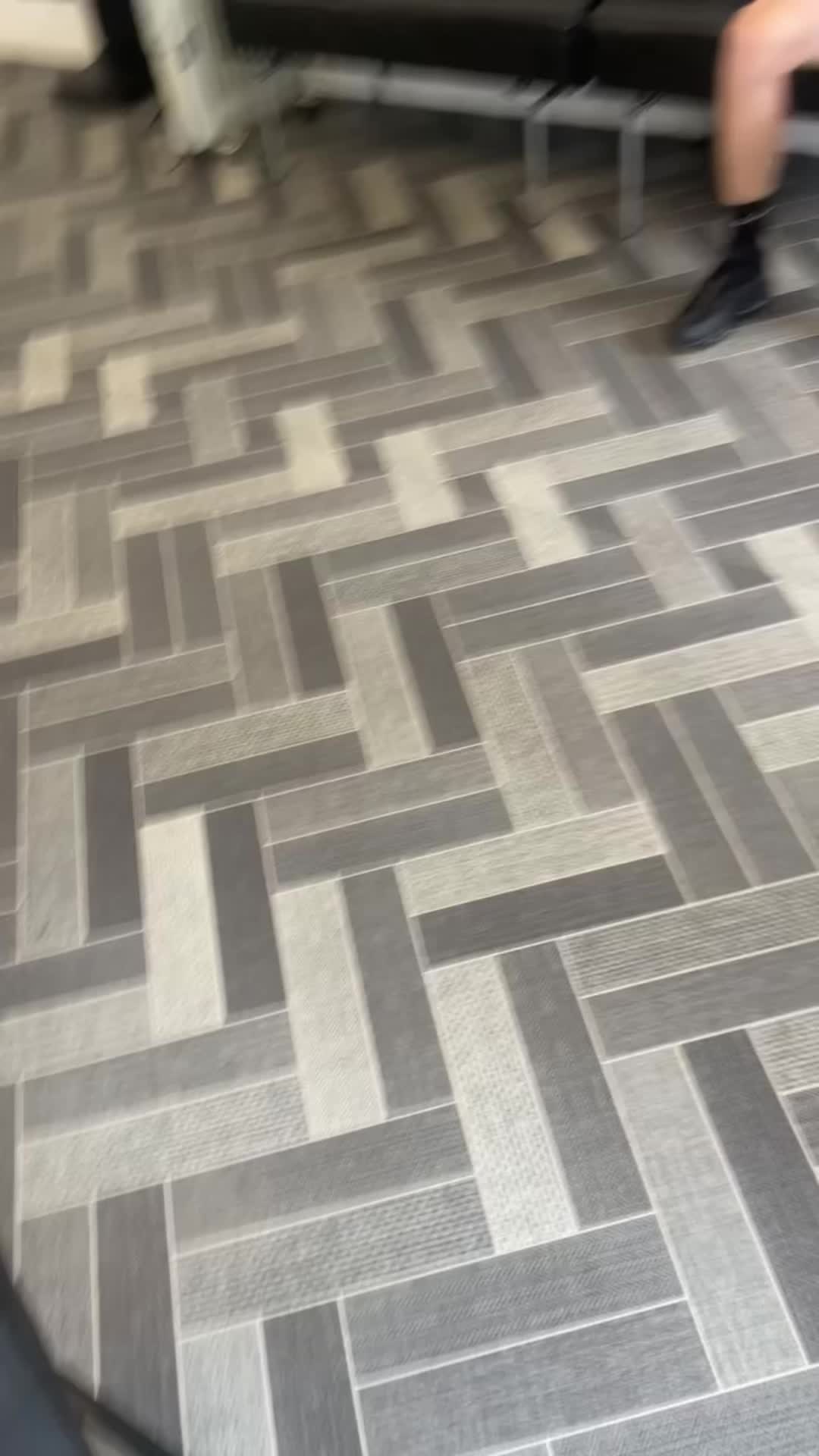 @barberlouie