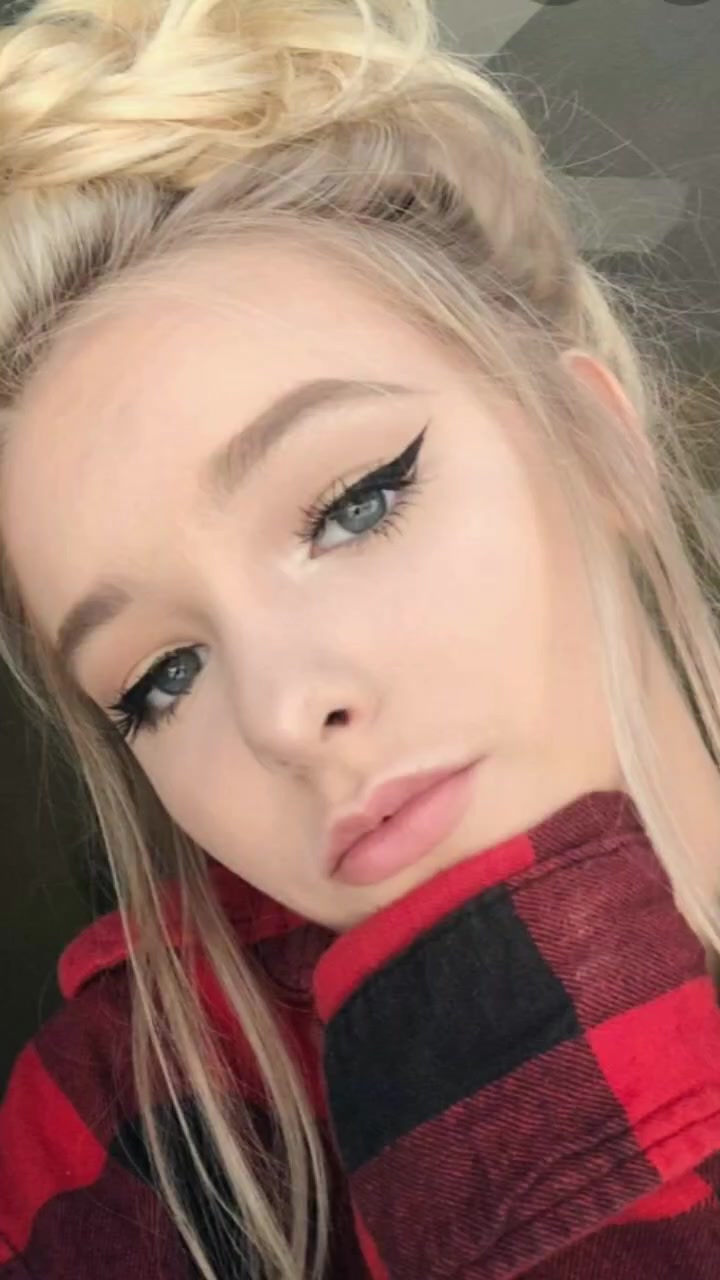 @Zoe is a queen