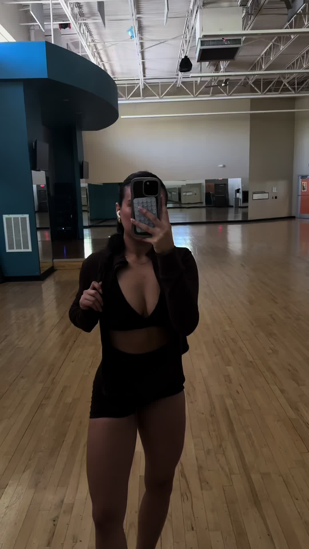@sophia