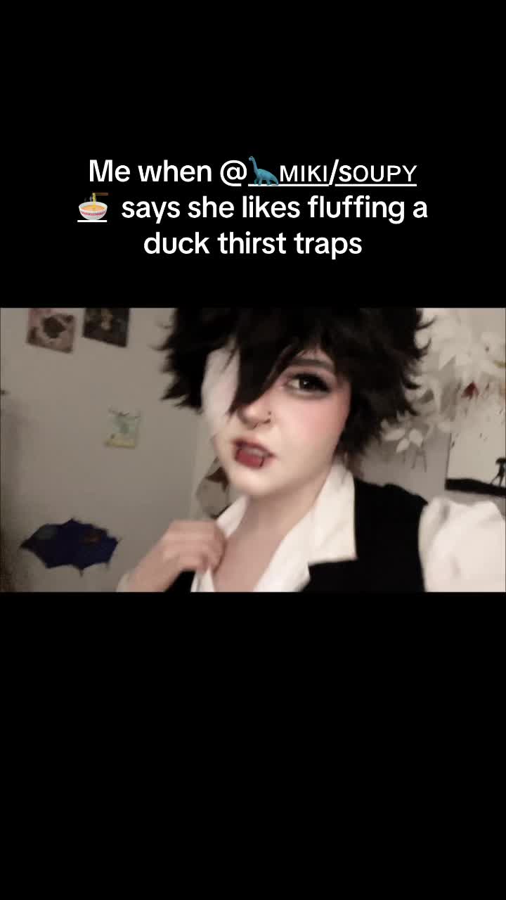 @‧₊˚✩trashy✩˚₊‧