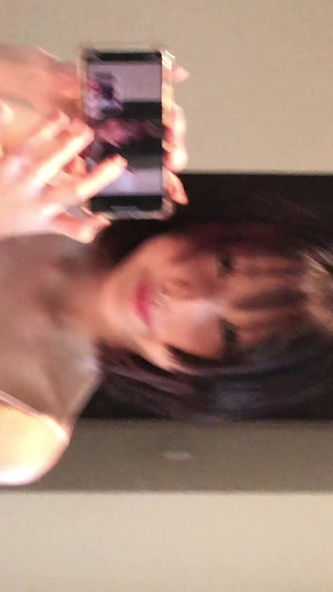 @r1na