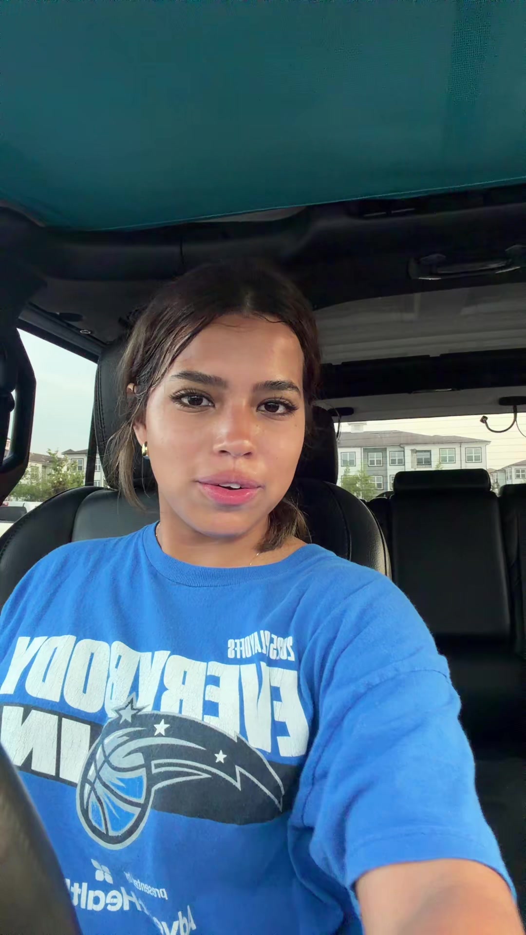 @daniela