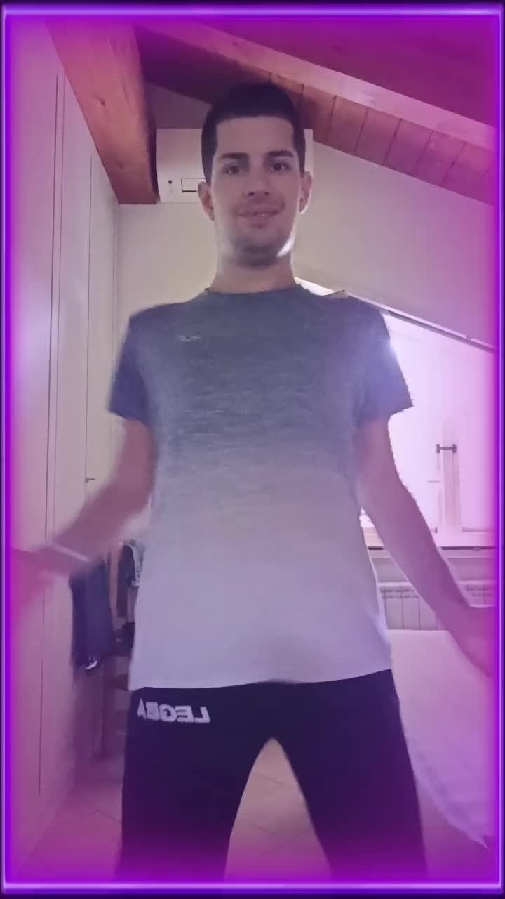@Angelovolpe2000@1