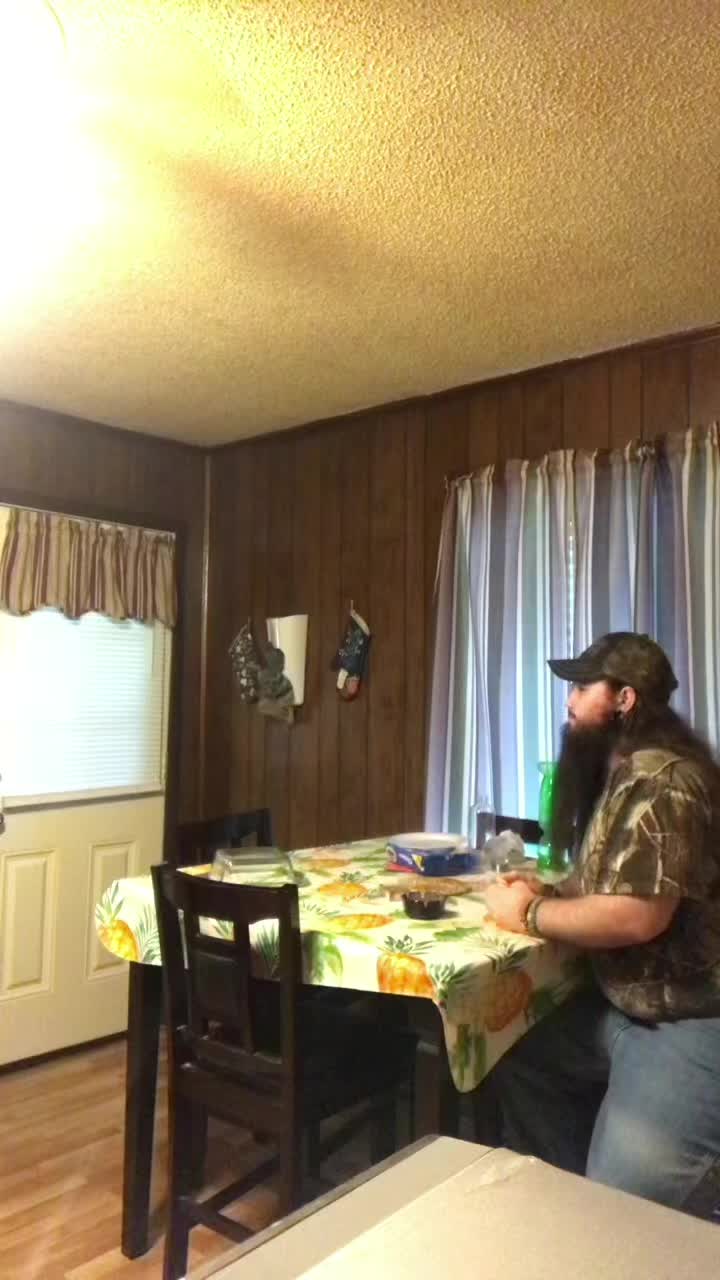 @trent_76