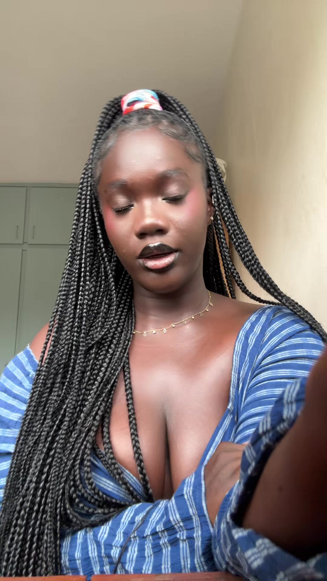 @𝑀𝒶𝓇𝒾𝑒-𝒹𝑒𝓈𝒾𝓇𝑒𝑒🇬🇭
