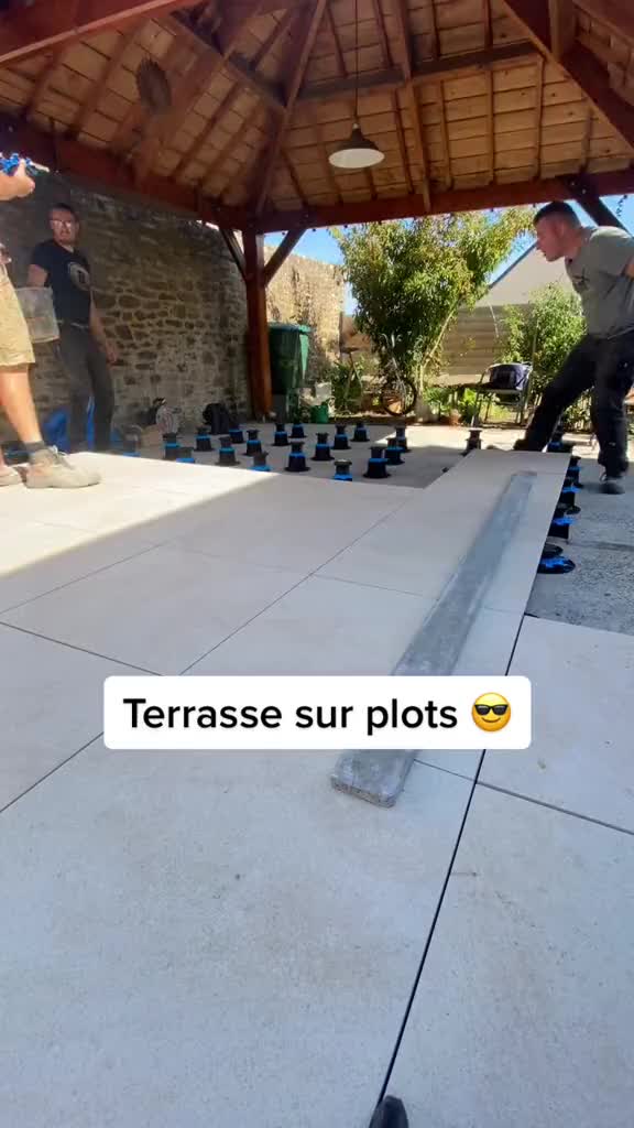 @Le Ma&ccedil;on Breton