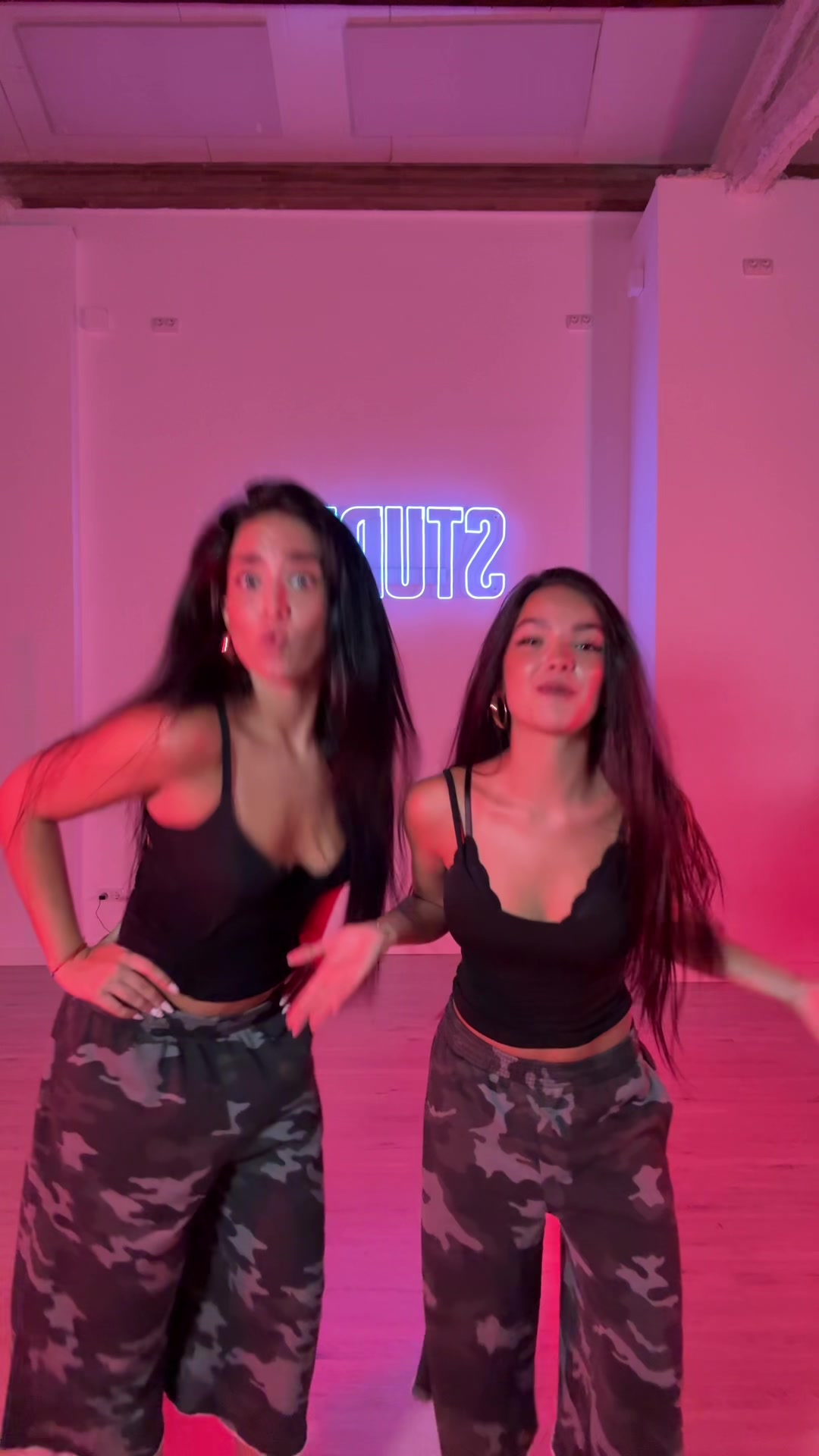@dafnevicente06