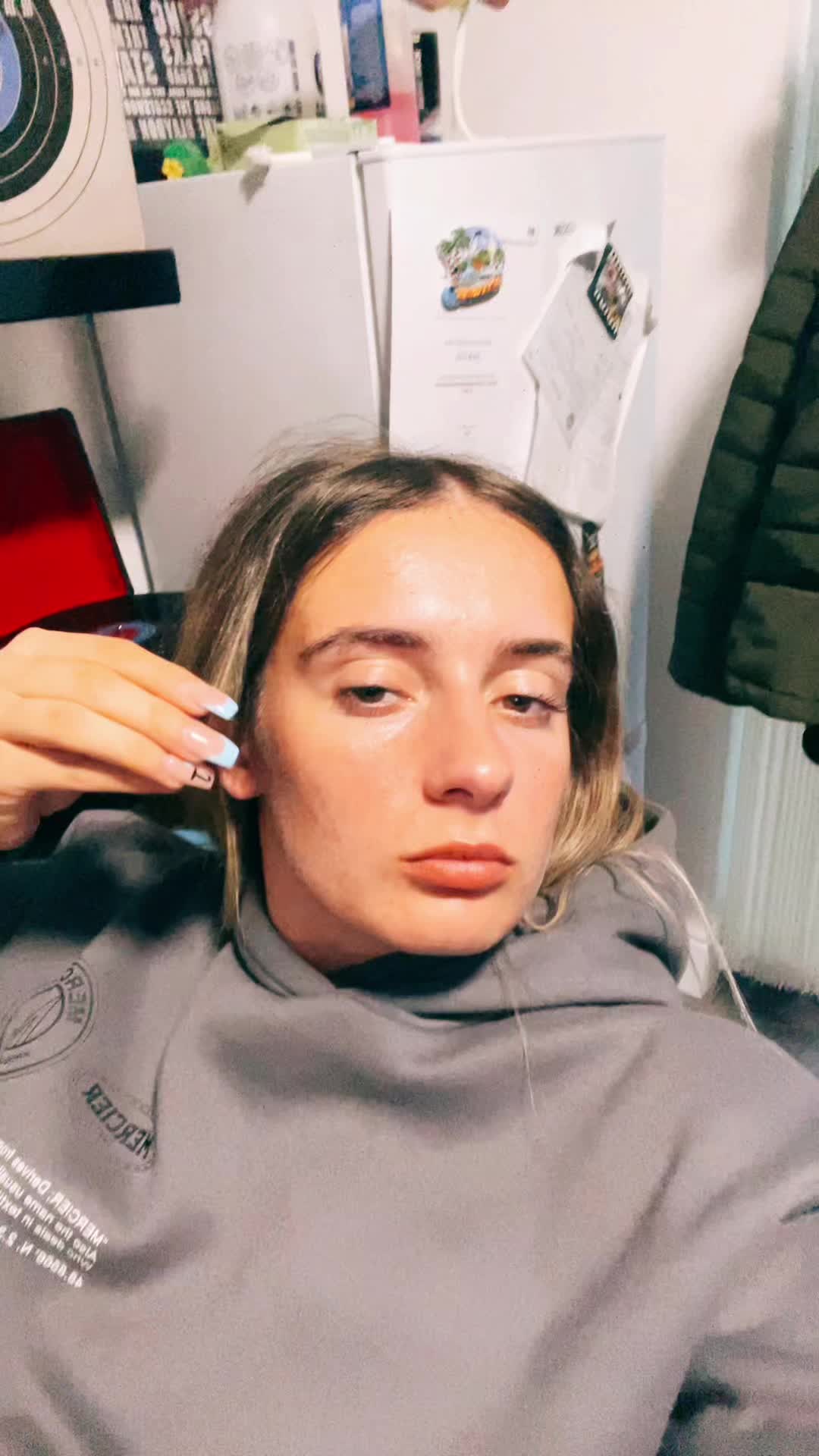 @Alyshia:)