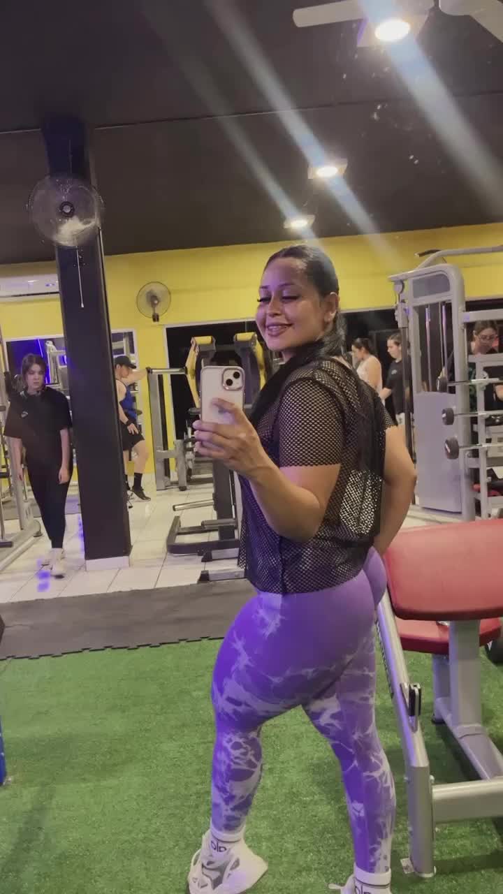 @Denisse Mue