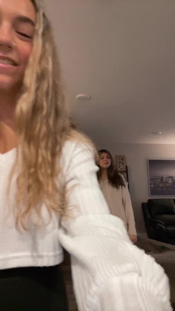 @Isabella Evans