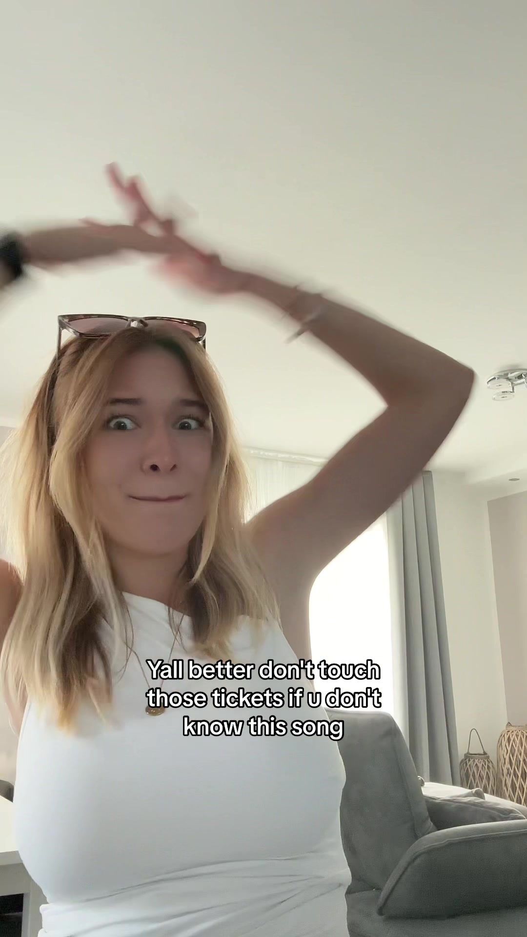 @JENNY