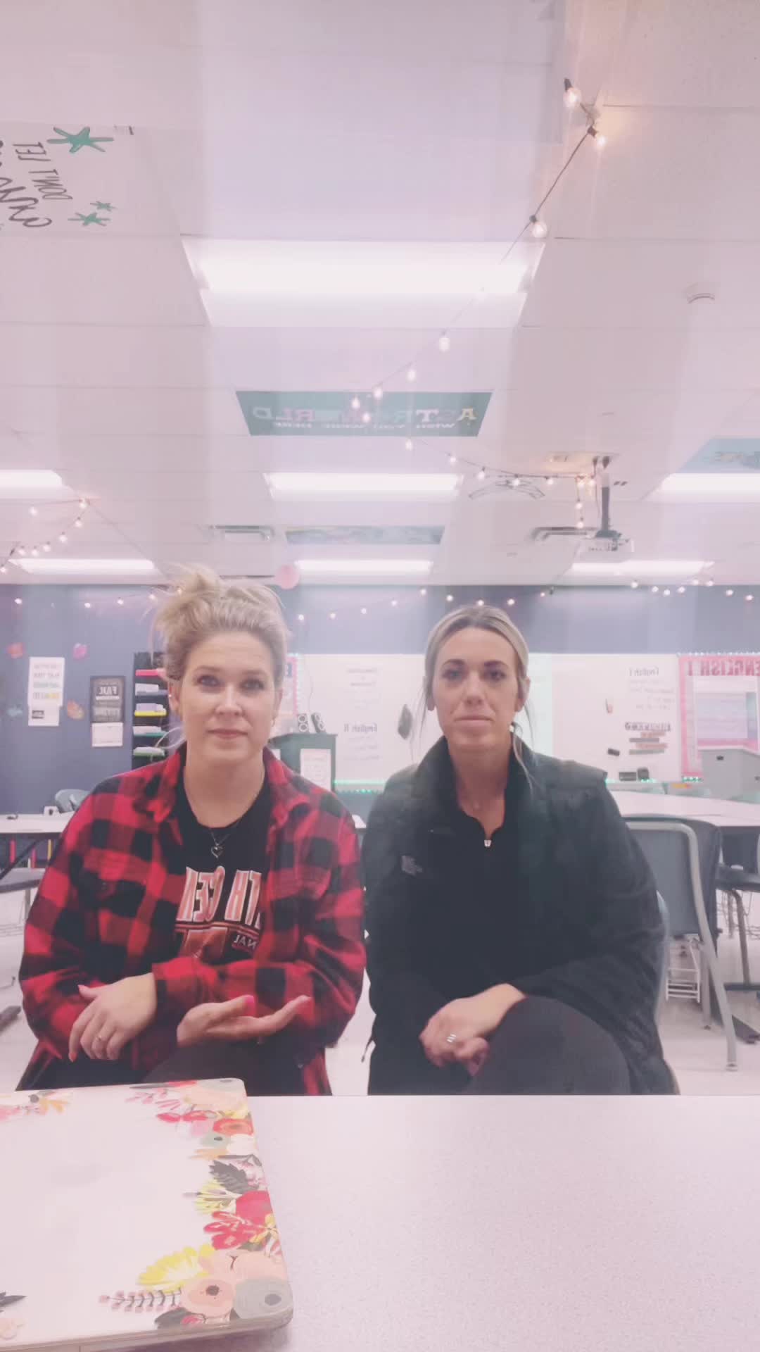 @TheGilKoDuo 👯♀️