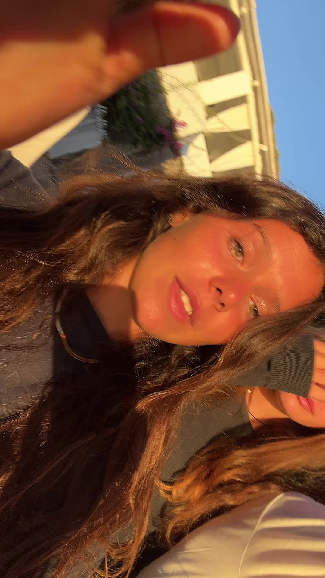 @laviizambernardi