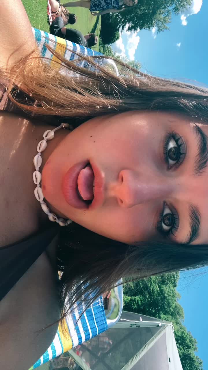 @Arianna Ballard