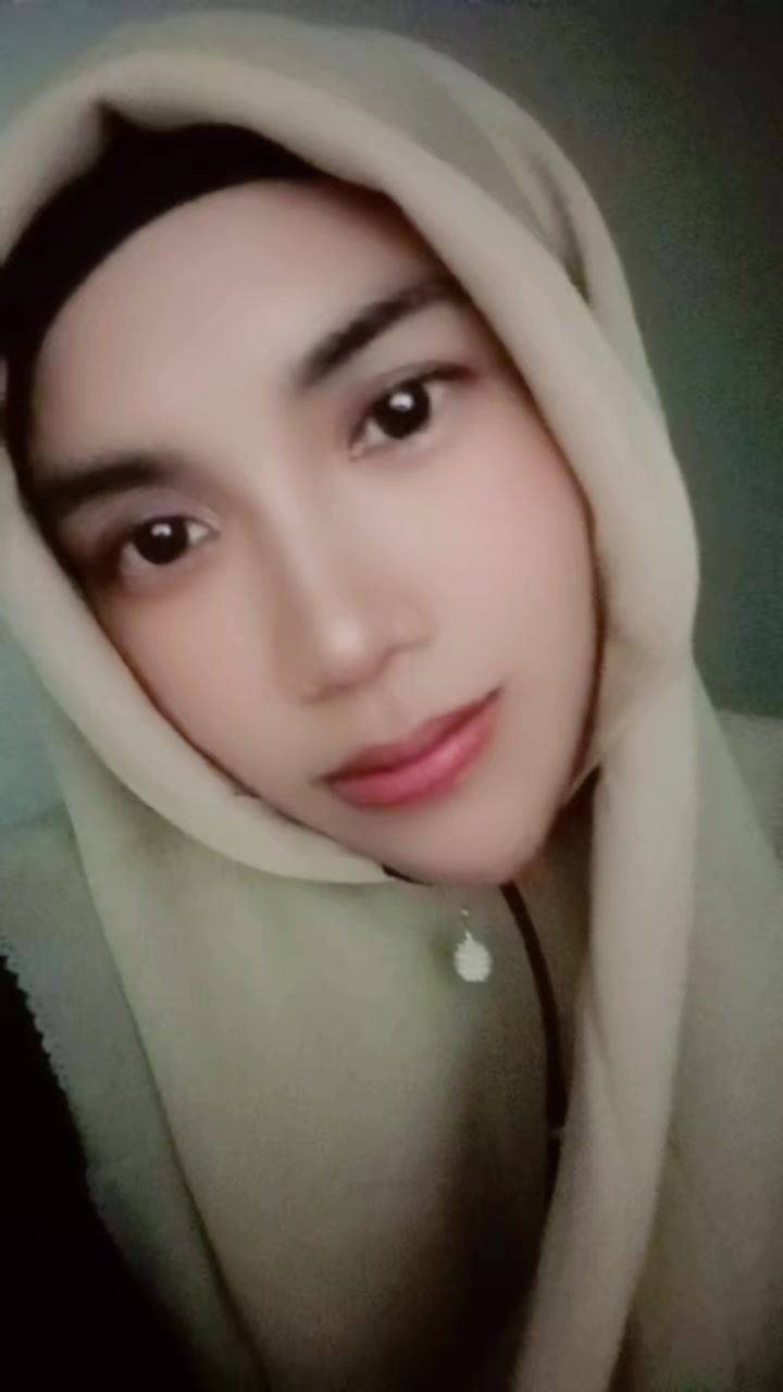 @happy girl 💞 💞tiktok.com/@zi