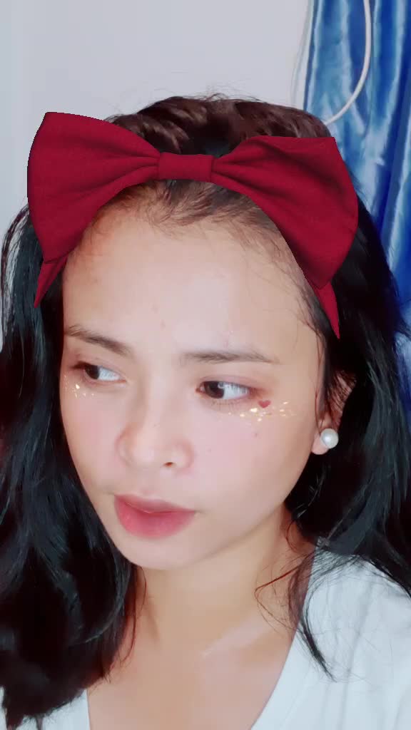 @v7gifyxyxyc