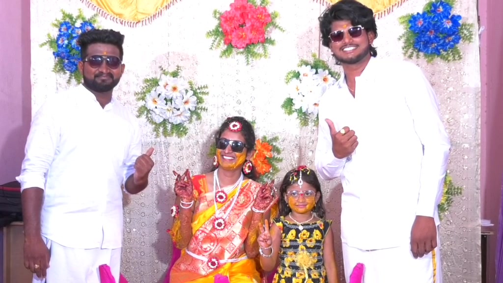 @divyaneelam
