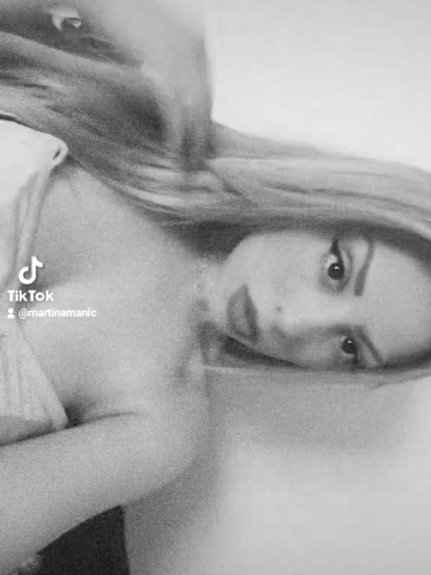 @Martina🌸