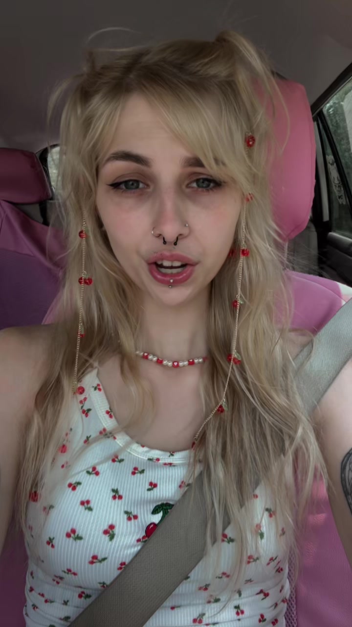@˚♡。⋆ ༘˚✴︎ 𝓂𝒶𝓎 ✴︎˚ ༘ ⋆。♡˚