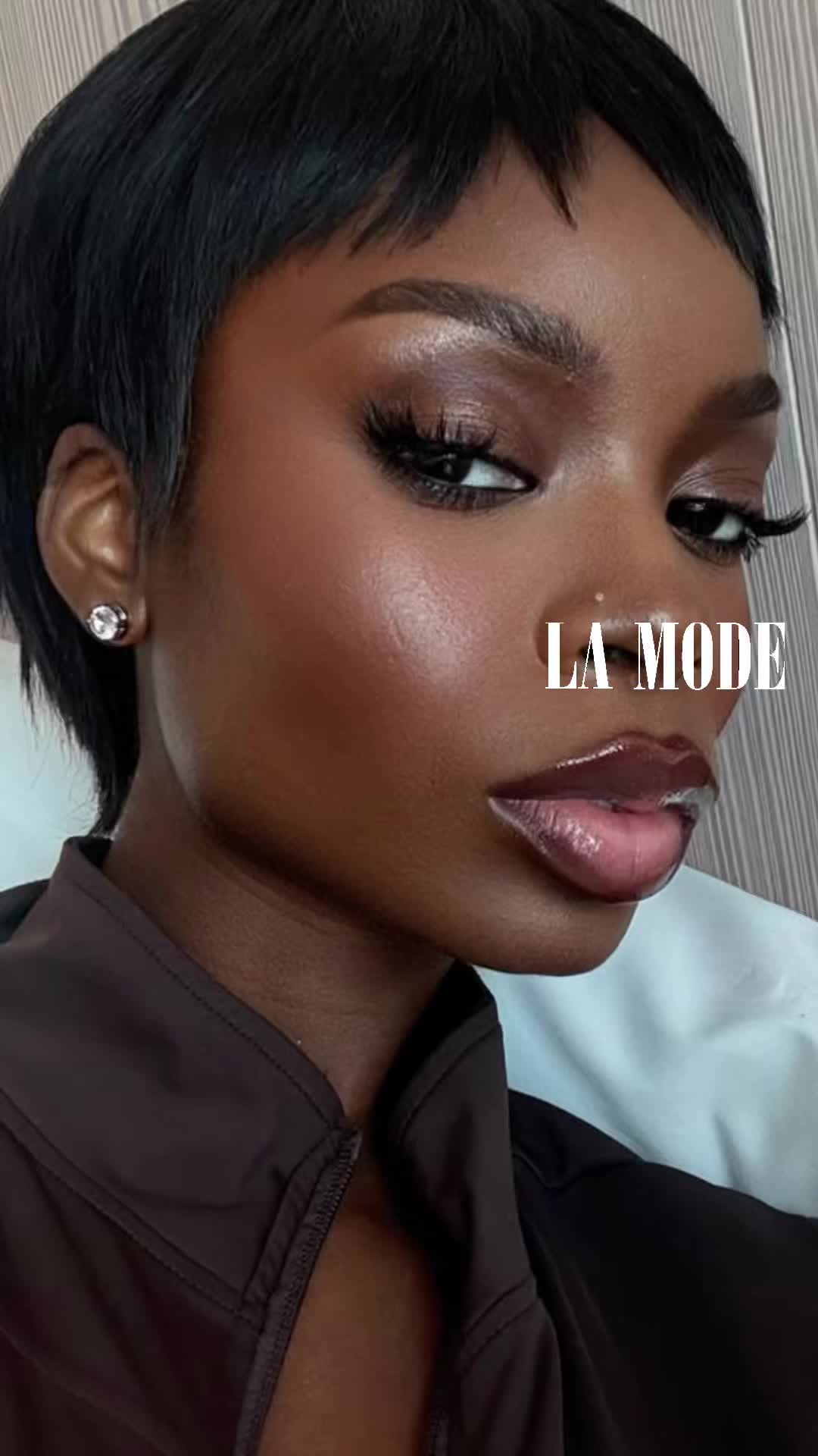 @La Mode Magazine
