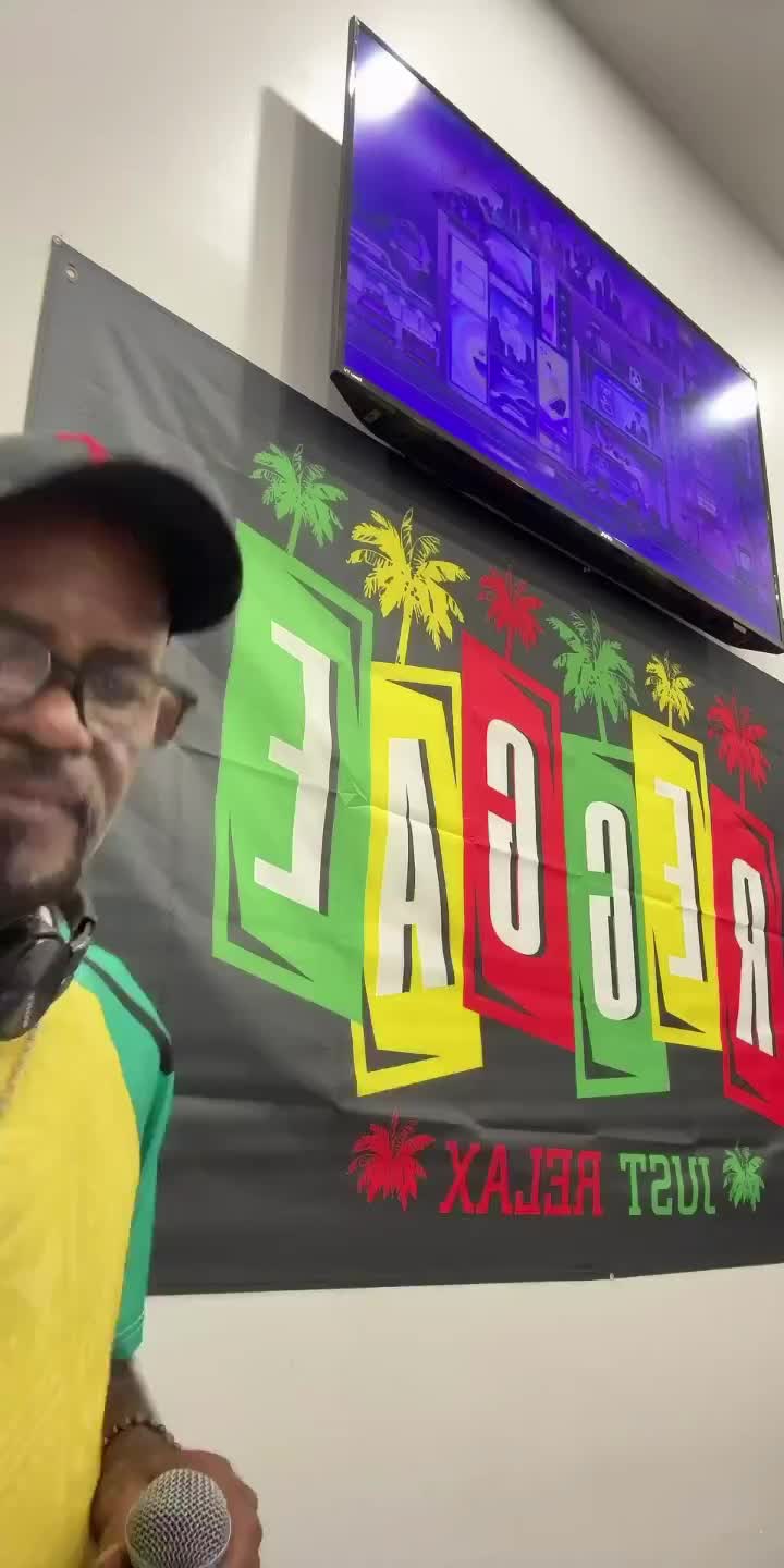 @King 👑
