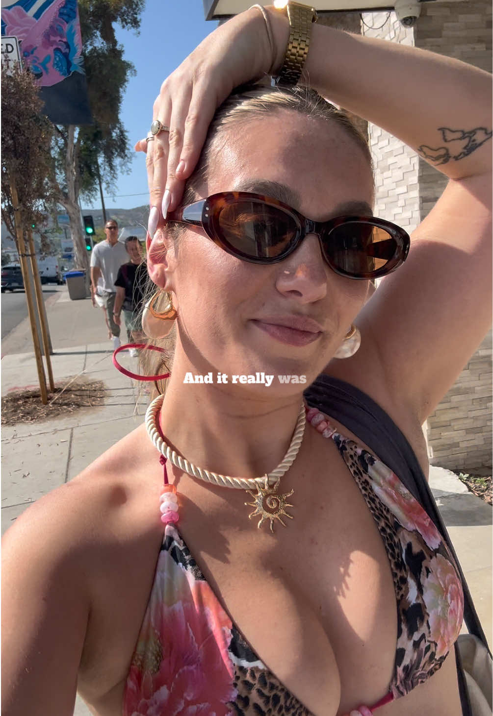 @Kaytee | Cabin Crew & RN