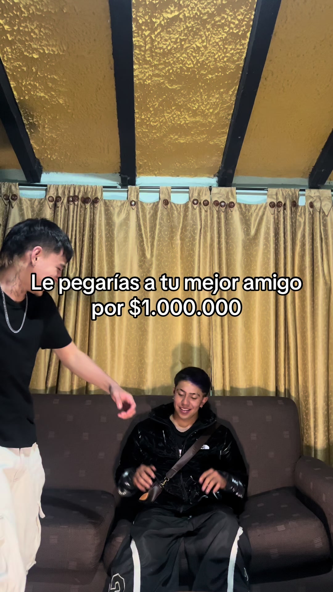 @ELchivass