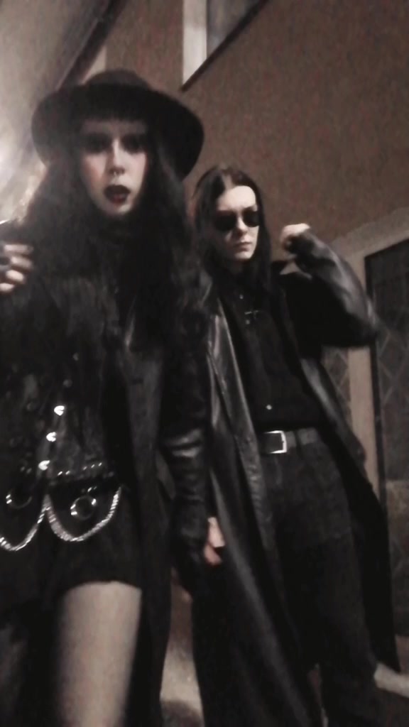 @чич🦇
