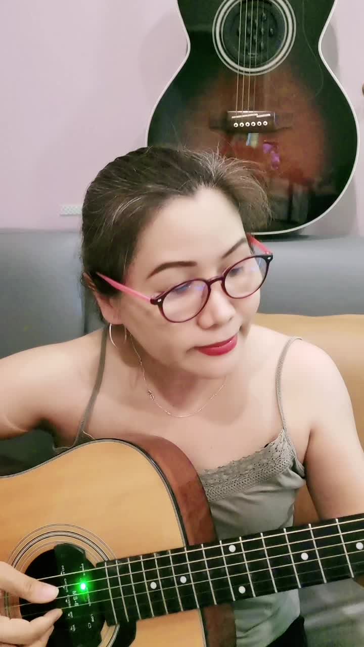 @Amy Emika