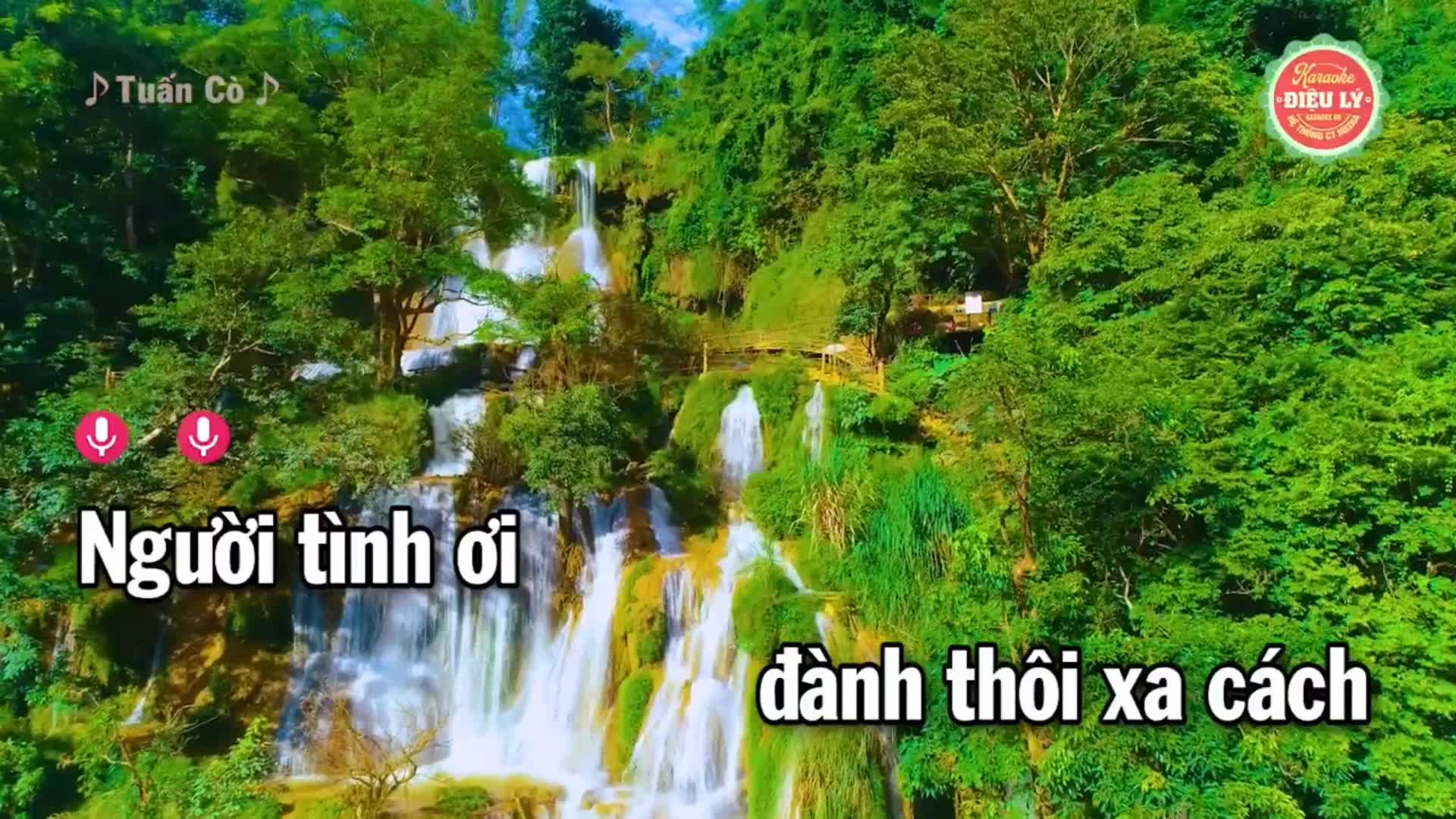 @M&ecirc; ca h&aacute;t