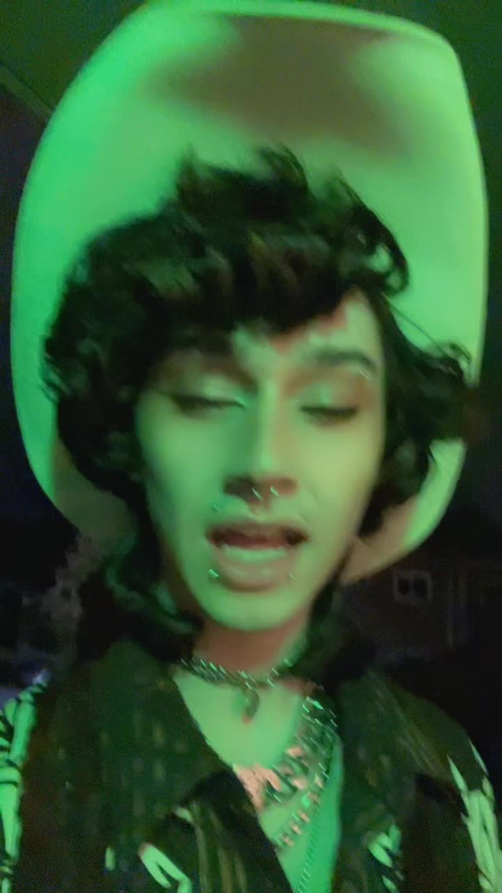 @• ⚸ KIЯΛ ⛧ ༉‧₊˚. •