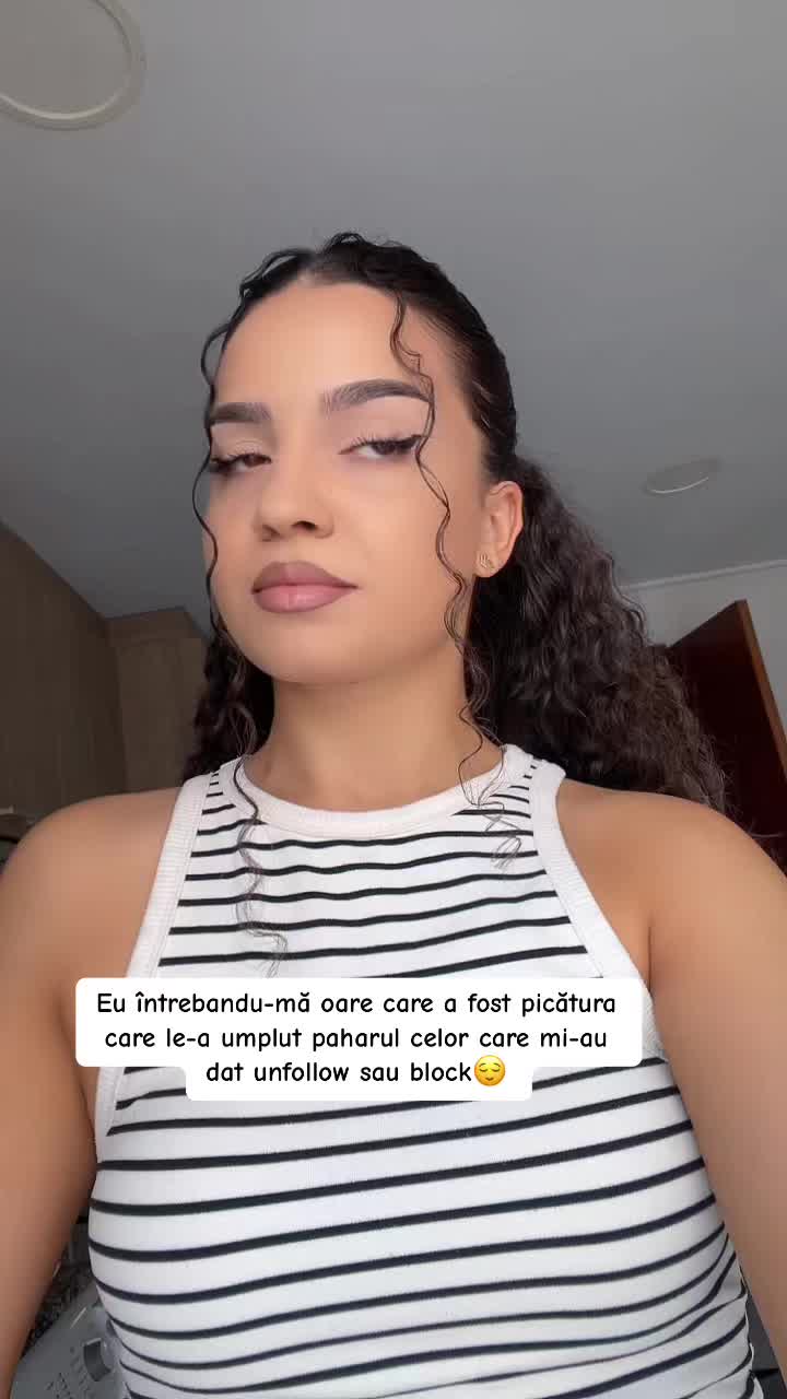 @Larisa Adriana