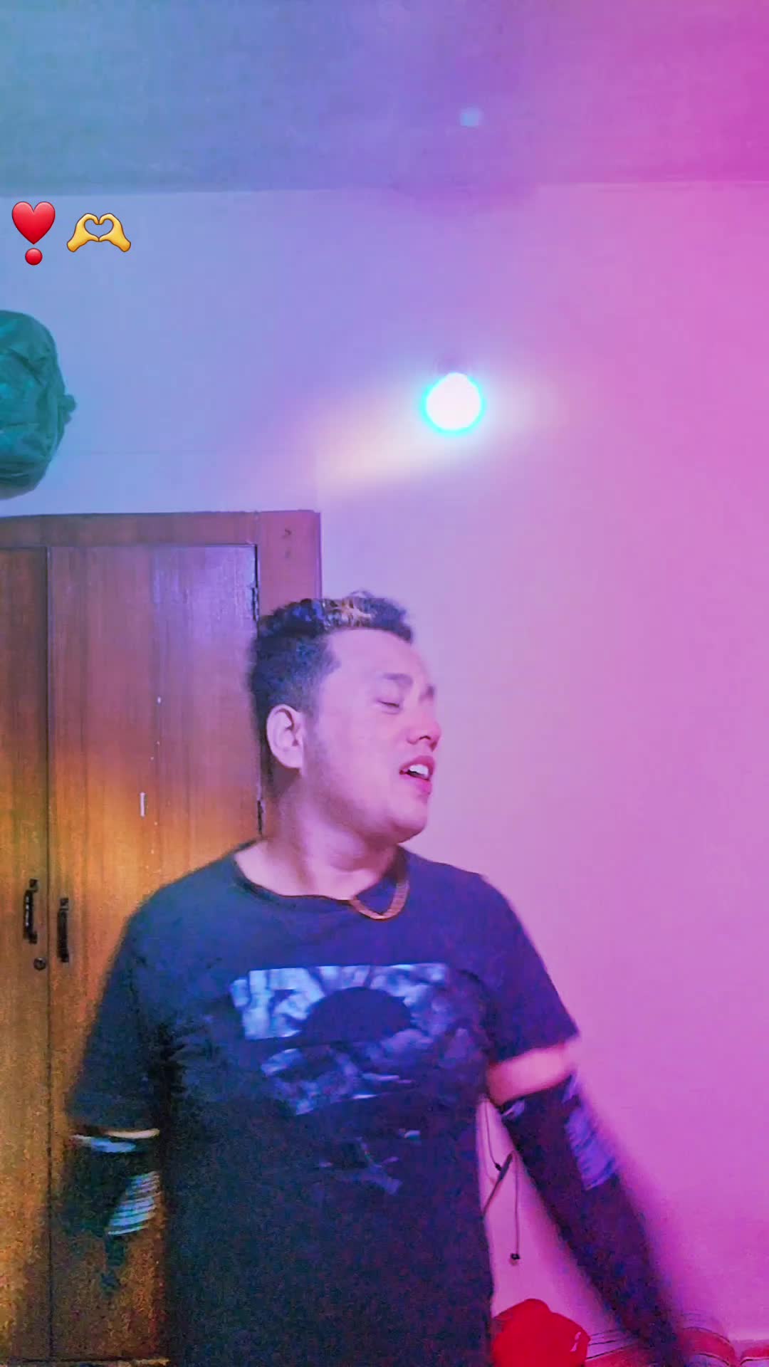 @ROCKY handsome ๐๏ธ6๏ธโฃ.