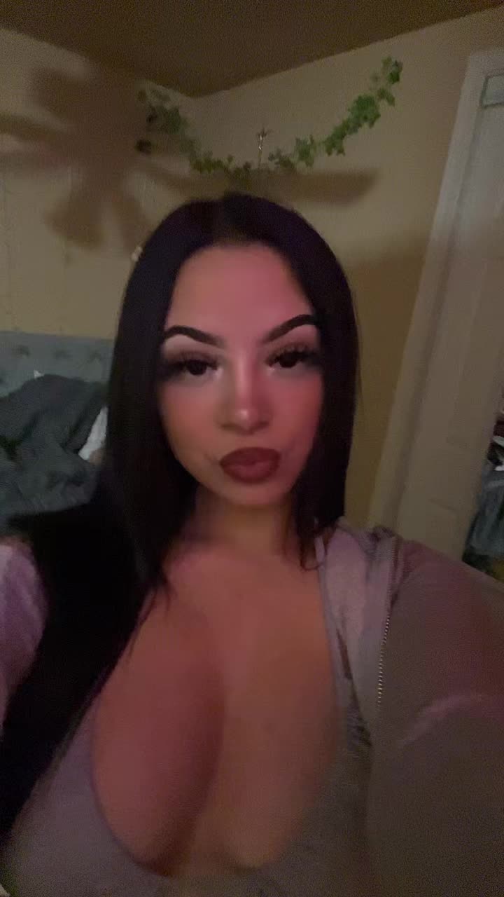 @selenaa 👸🏽