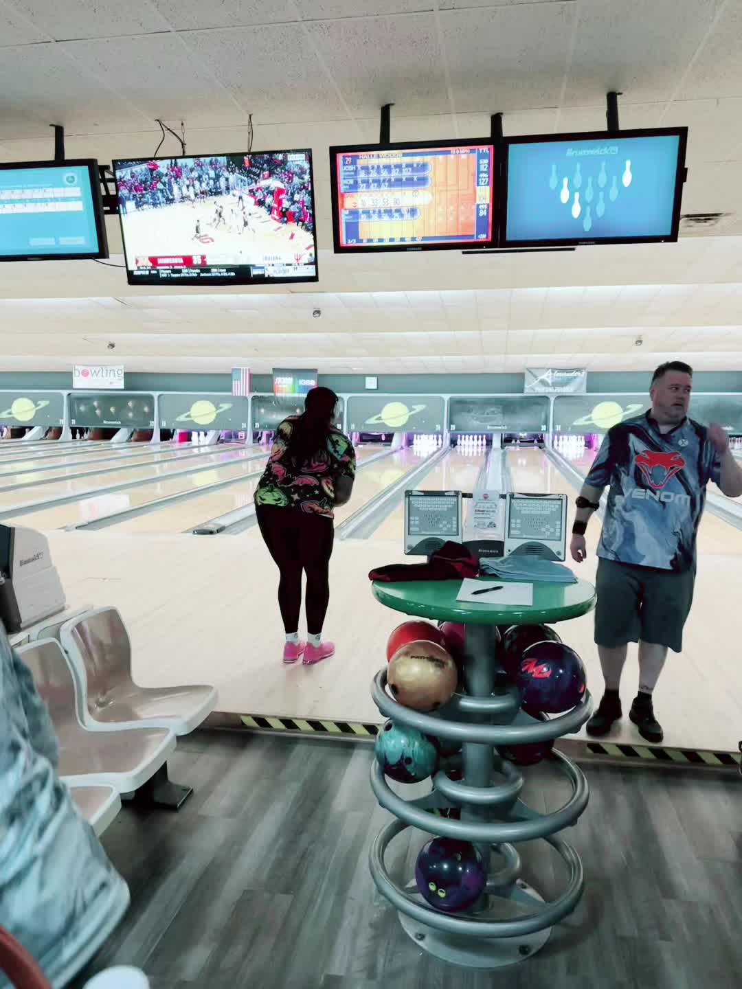 @Halle_Bowls