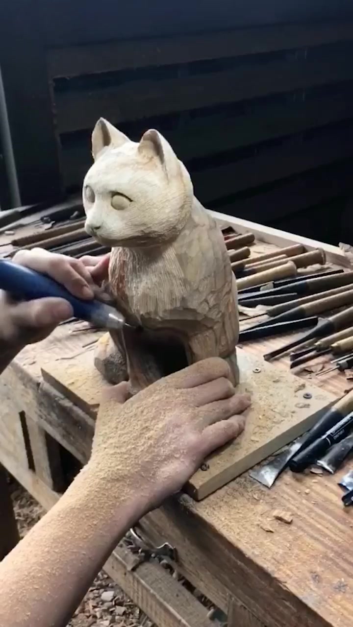 @GoldenCarpenter