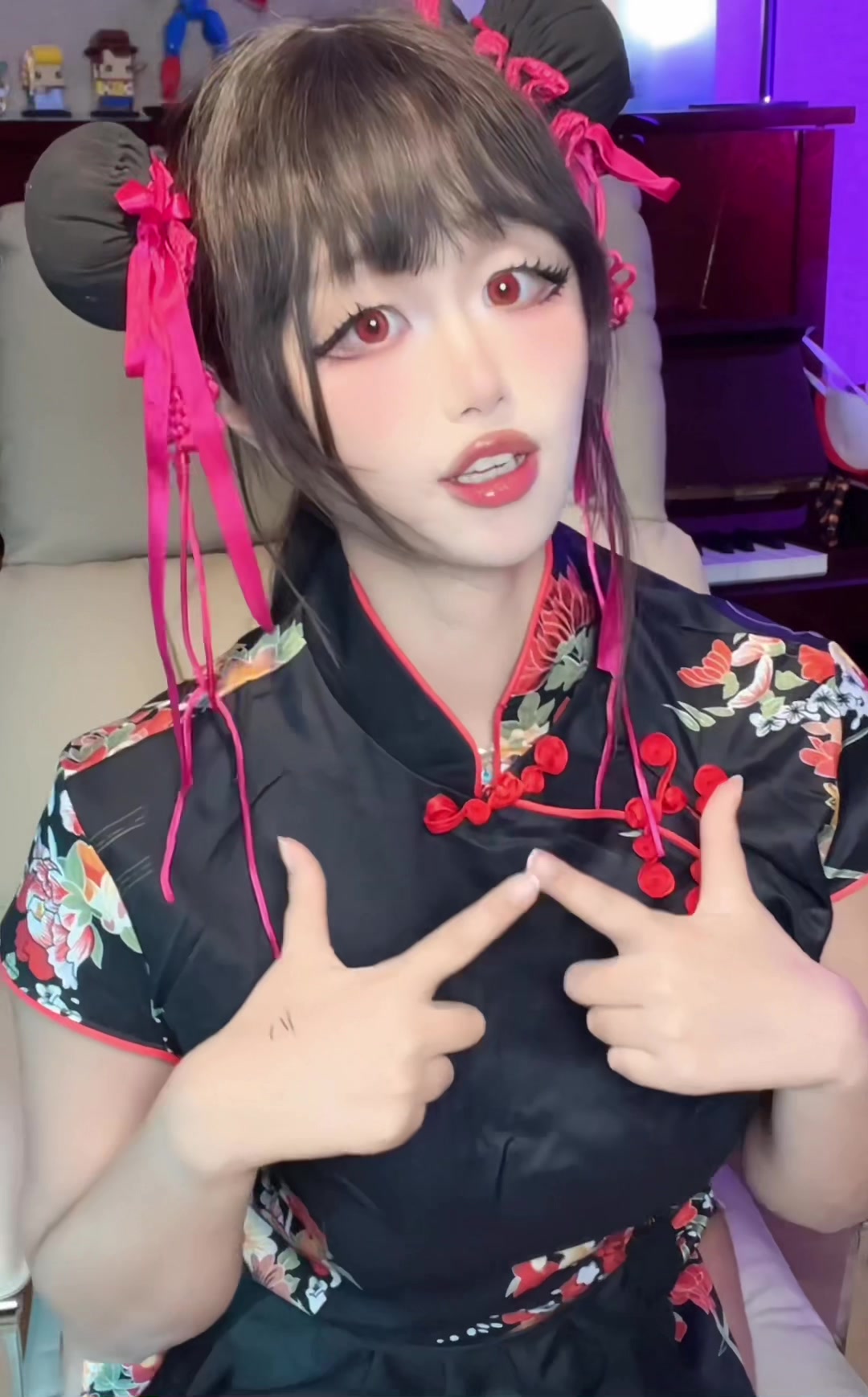 @In&egrave;s🐰🦄