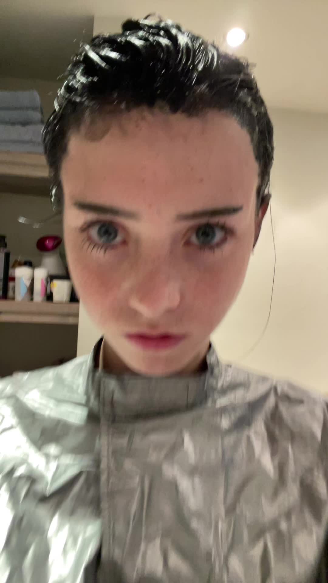 @🦇
