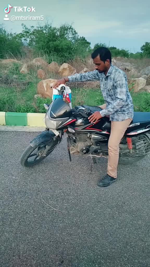 @MTR_ manyam tarakha sriram