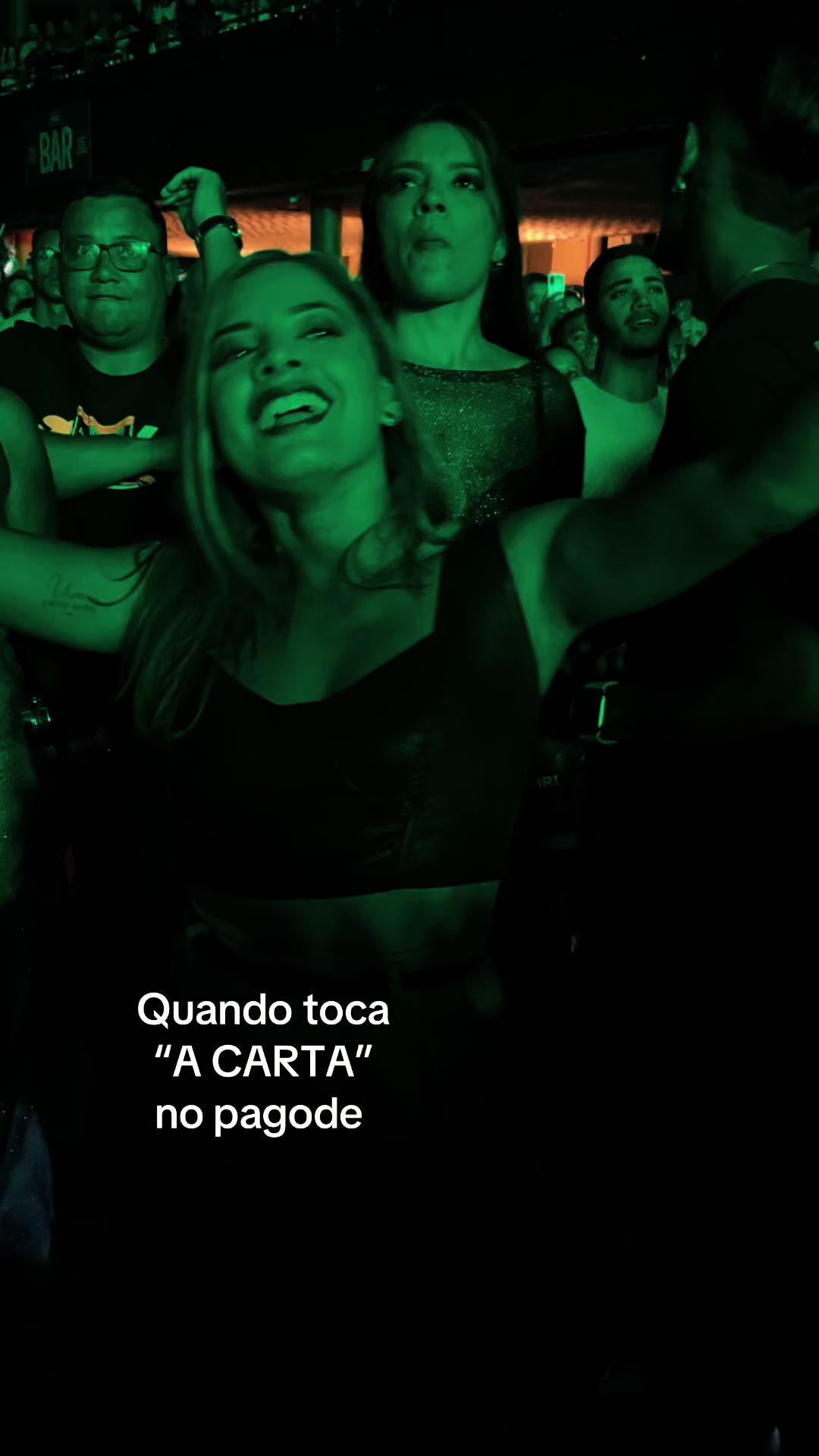 @Paula Vanessa