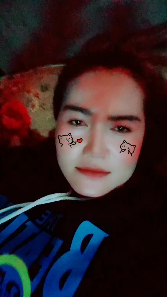 @លីណា
