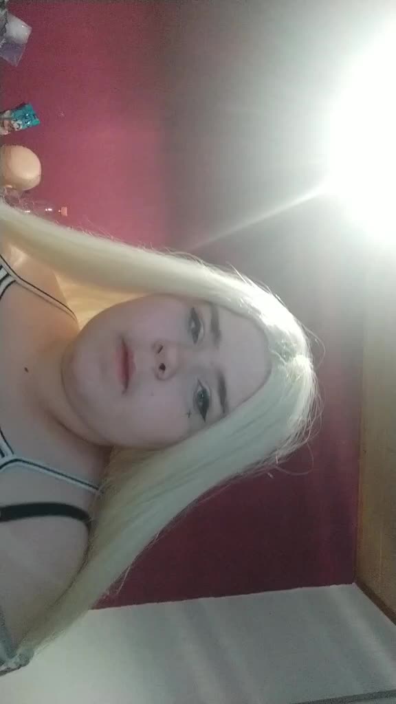 @🥴